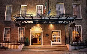 Buswells Hotel